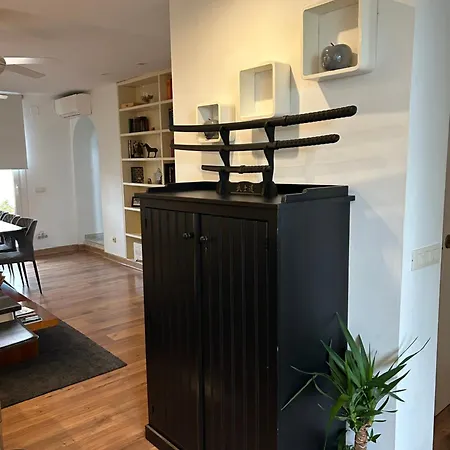 Apartment Duplex *